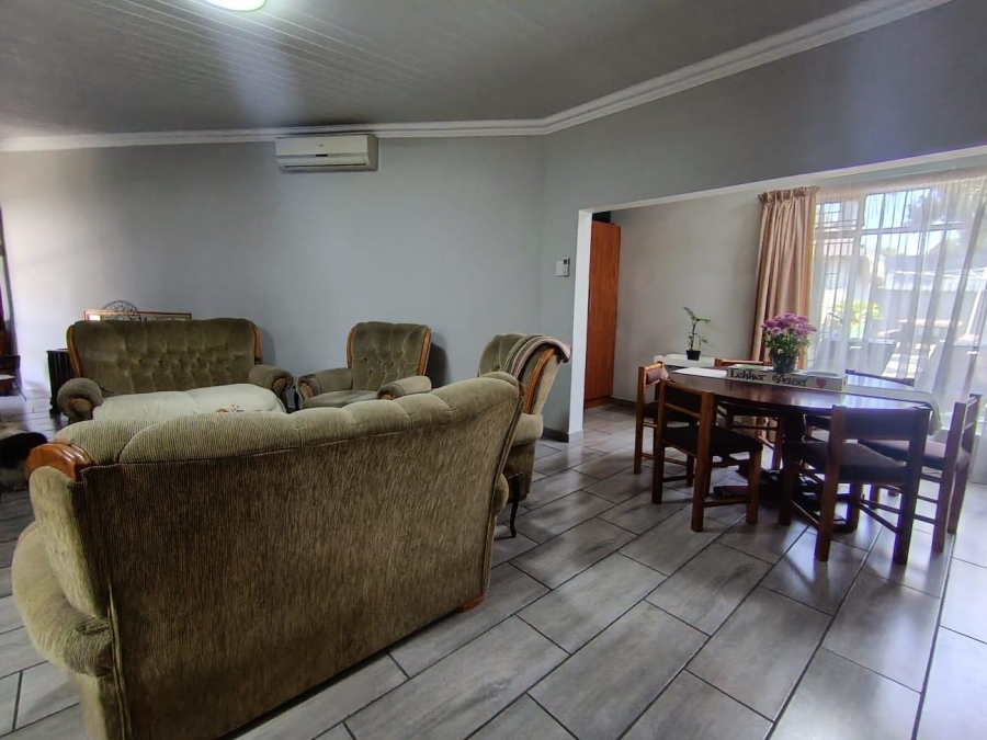 5 Bedroom Property for Sale in Universitas Free State